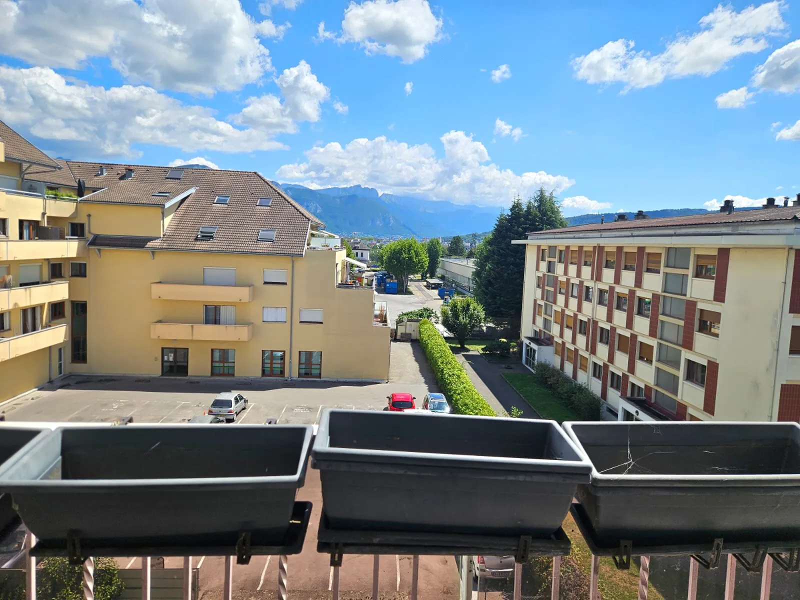 Appartement T3 de 68 m² avec grand balcon à Meythet, proximité Annecy 
