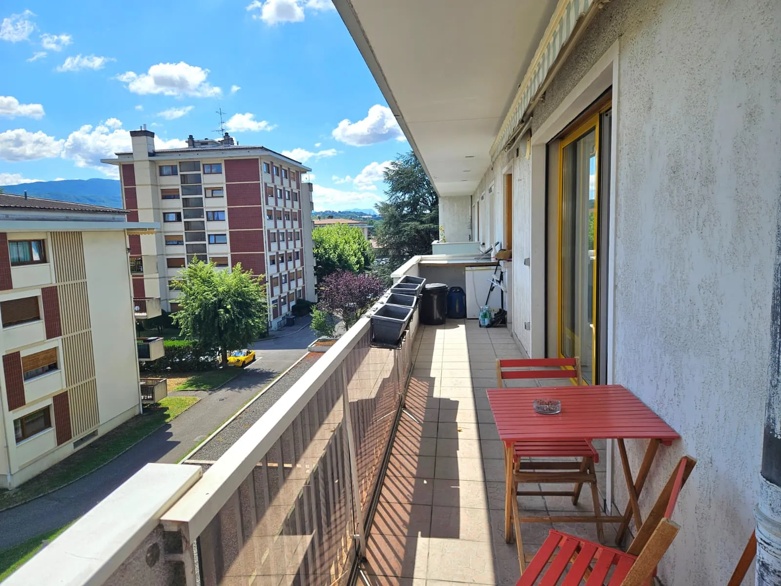 Appartement T3 de 68 m² avec grand balcon à Meythet, proximité Annecy 