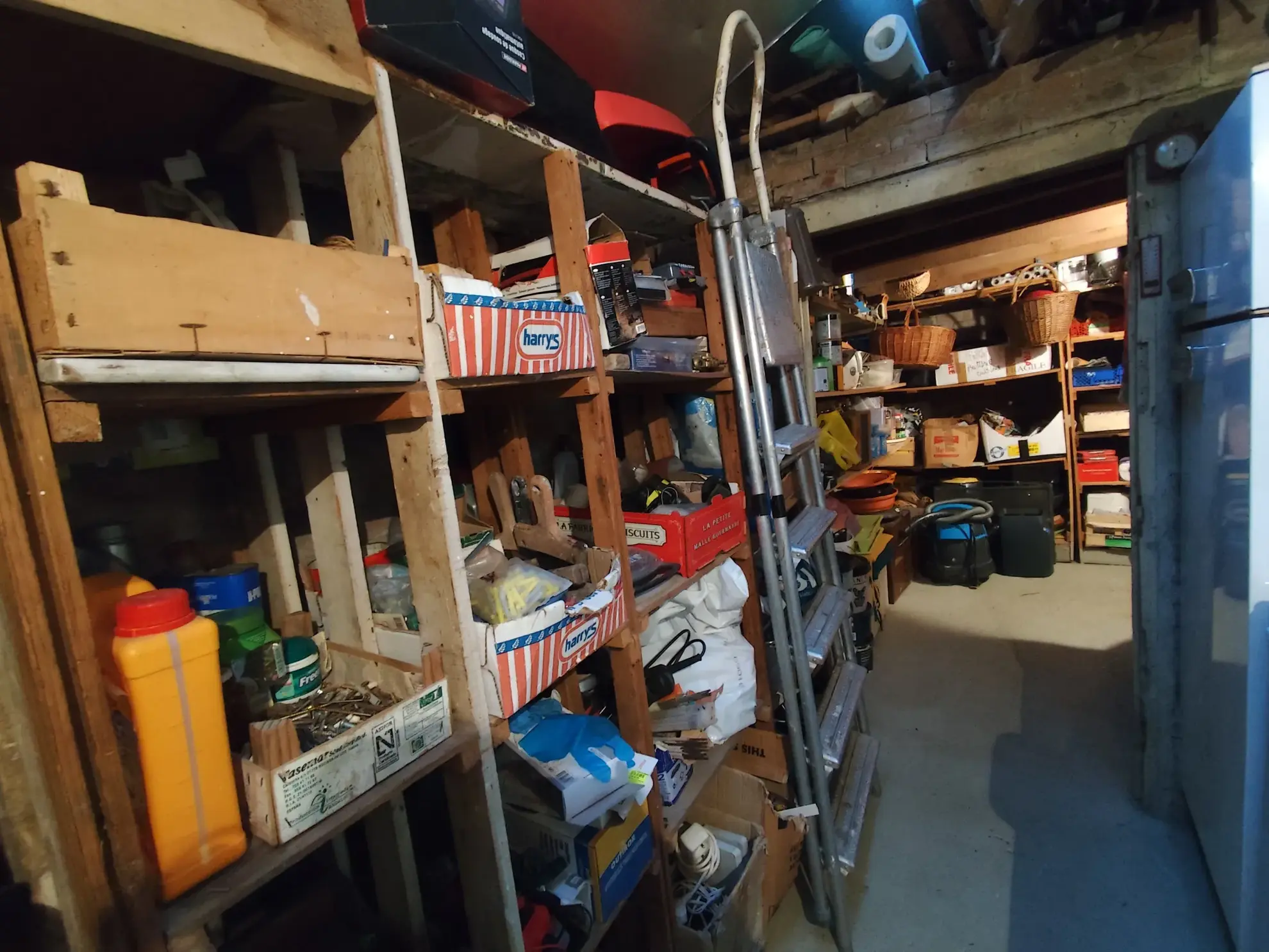 Maison à vendre de 122 m² à Le Chevain, Sarthe - Potentiel d'extension 