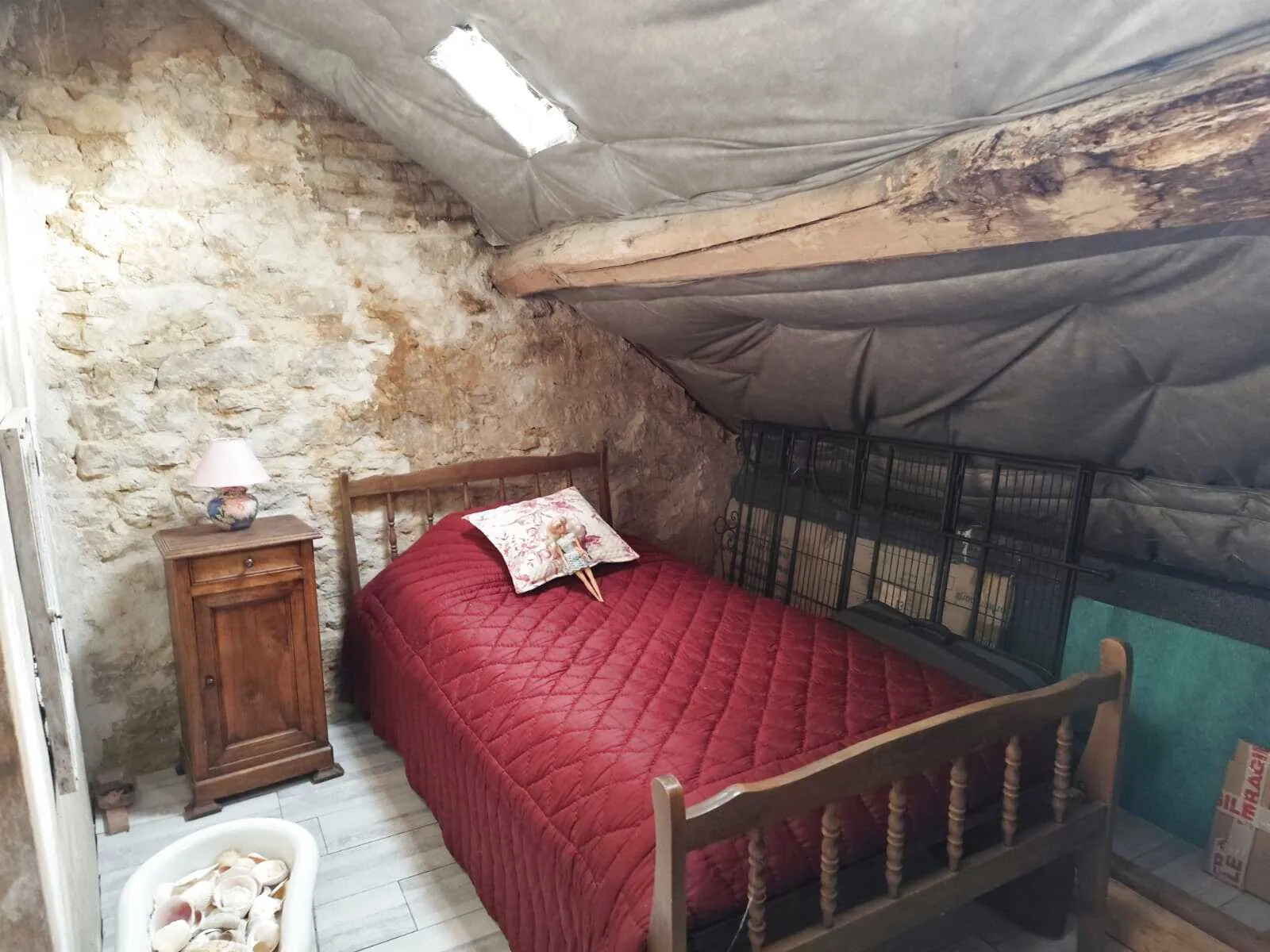 Maison à vendre de 122 m² à Le Chevain, Sarthe - Potentiel d'extension 