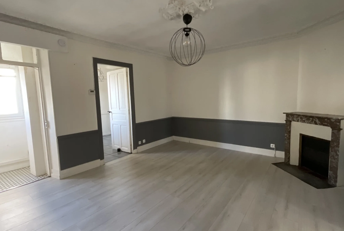 Appartement T3 lumineux de 48 m² à vendre à Clermont-Ferrand, quartier Jeanne d'Arc 