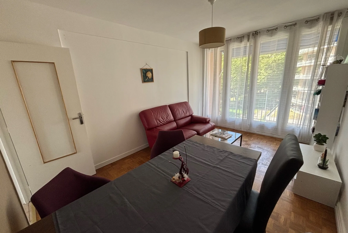 Appartement 3 pièces de 64,22 m² à Saint-Étienne secteur Bergson-Grouchy 