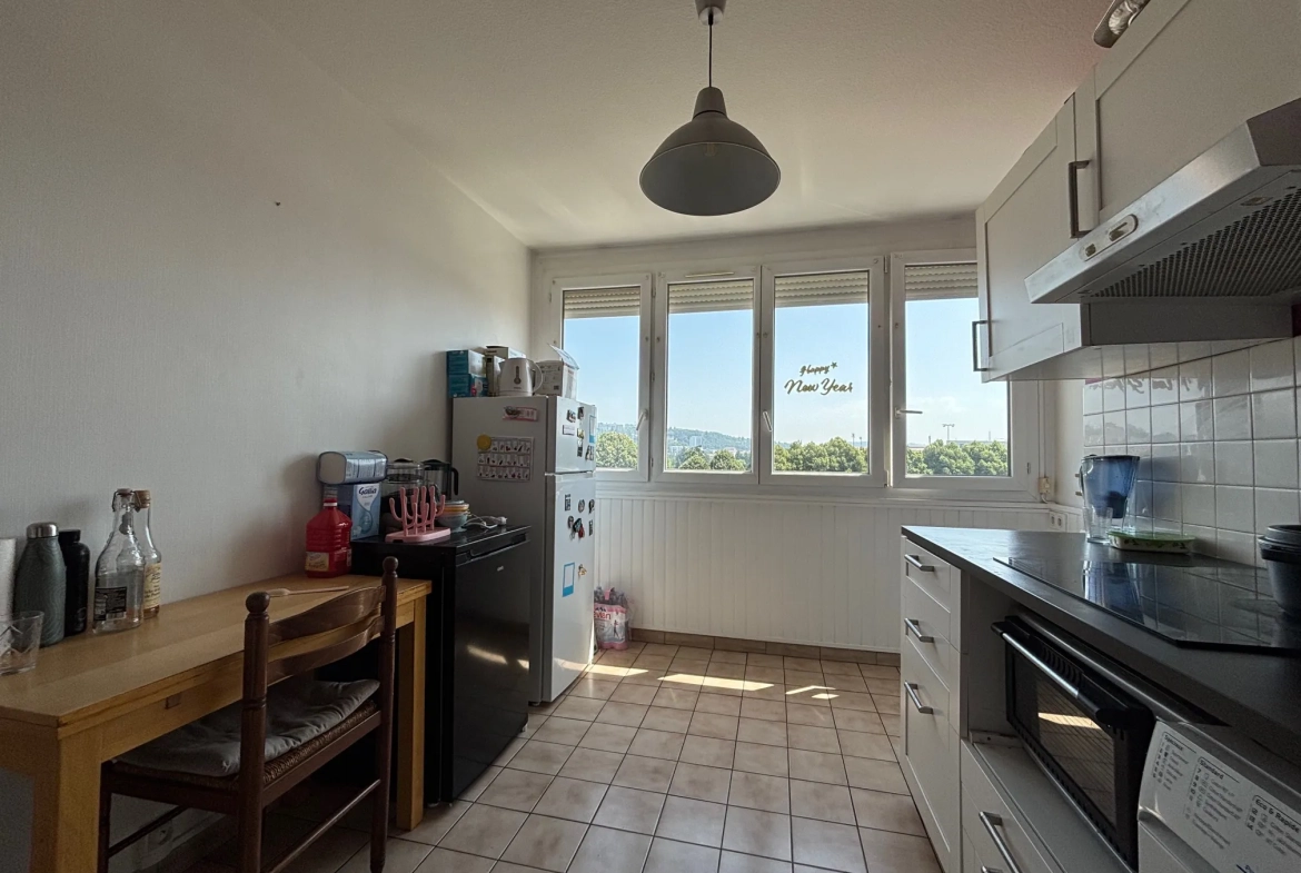 Appartement 3 pièces de 64,22 m² à Saint-Étienne secteur Bergson-Grouchy 