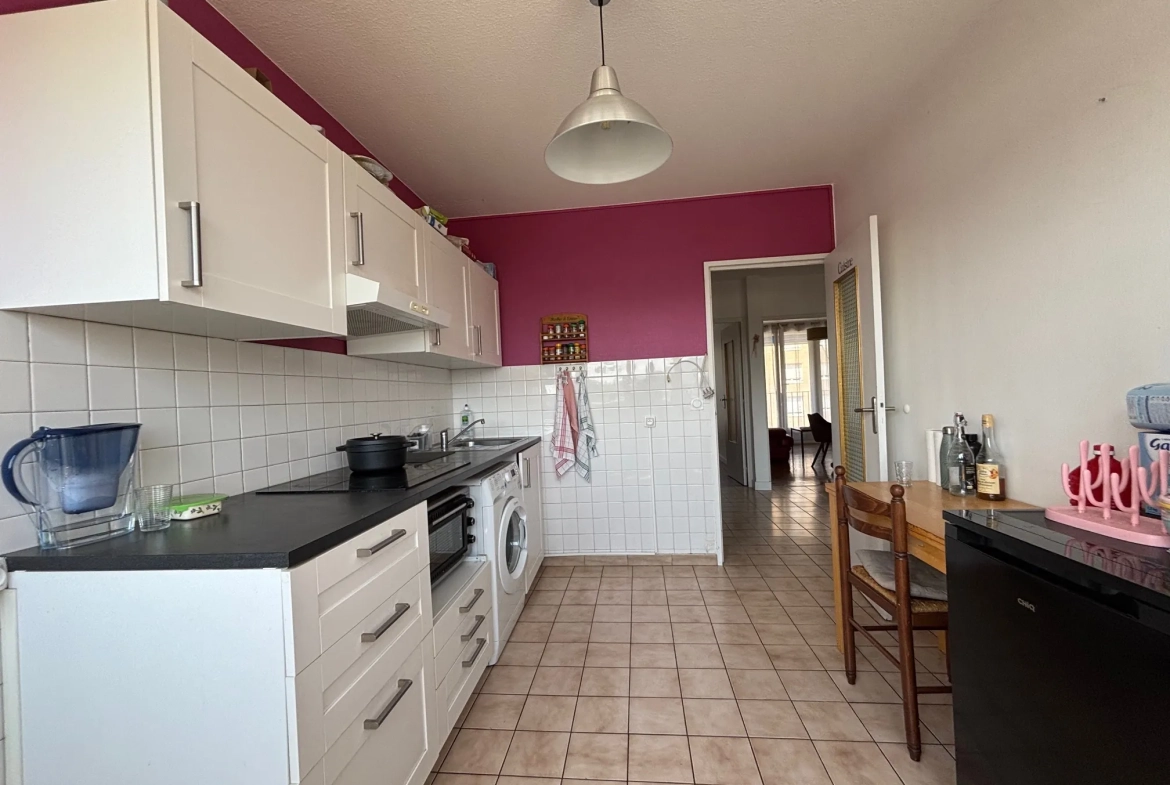 Appartement 3 pièces de 64,22 m² à Saint-Étienne secteur Bergson-Grouchy 