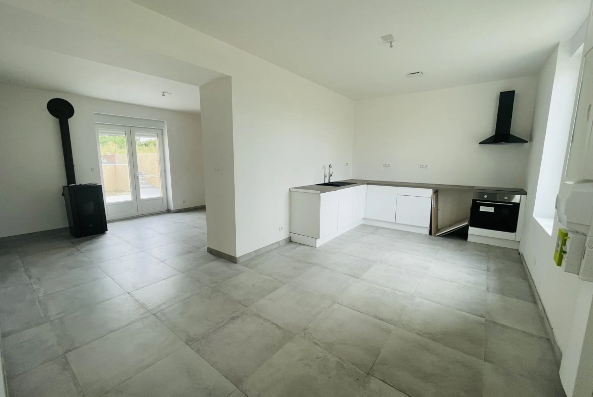 Maison rénovée de 105 m² avec 3 chambres à Nauroy, proche Saint-Quentin 