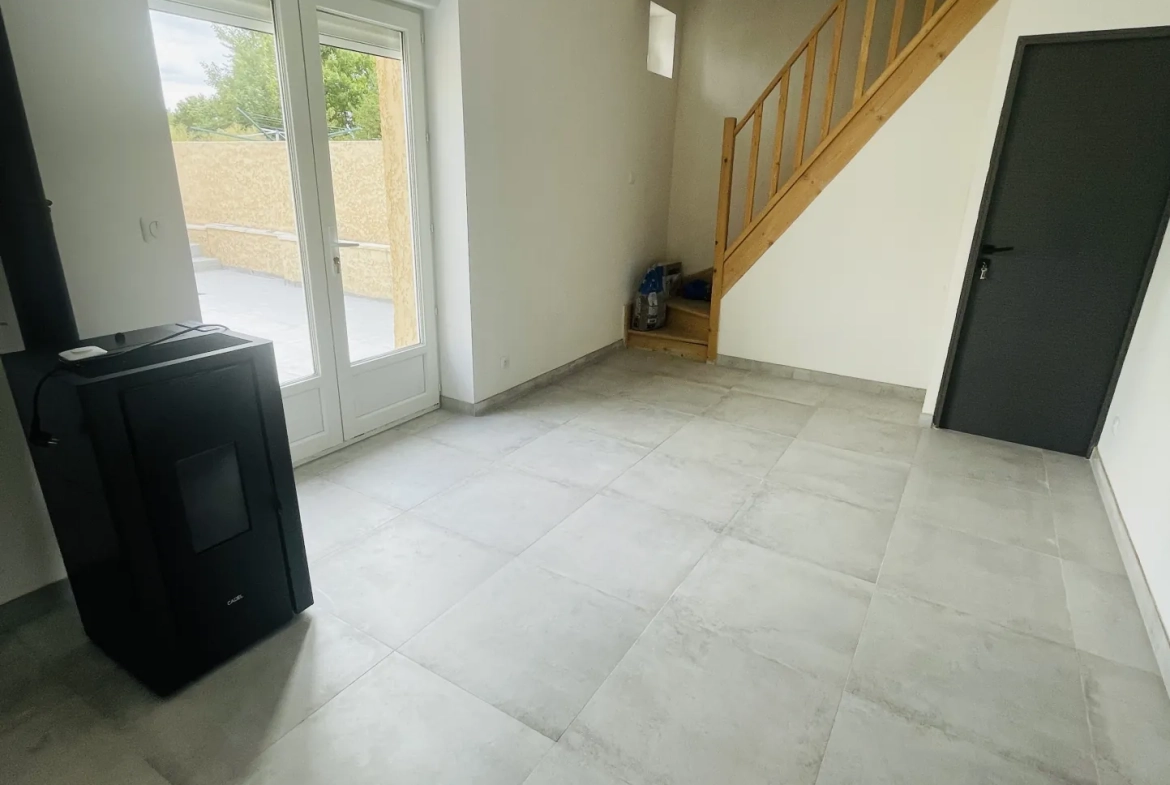 Maison rénovée de 105 m² avec 3 chambres à Nauroy, proche Saint-Quentin 
