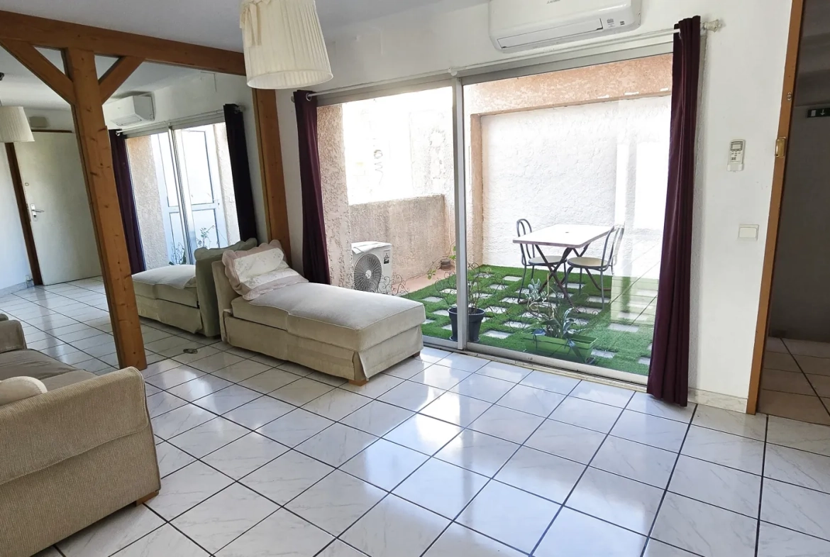 Maison de village traversante à Tautavel - 139 m² avec terrasse, potentiel locatif et charme authentique 