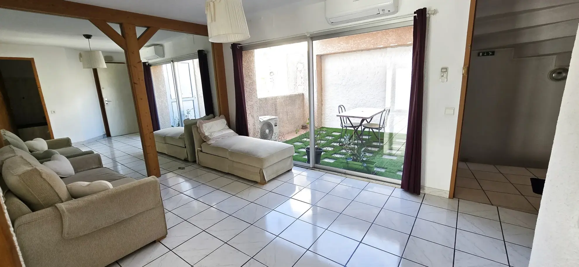 Maison de village traversante à Tautavel - 139 m² avec terrasse, potentiel locatif et charme authentique 