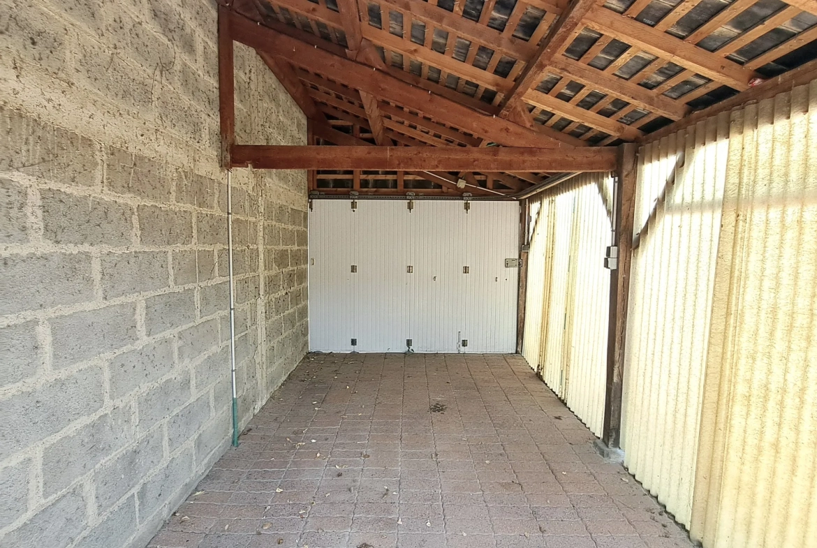 Belle maison familiale de 3 chambres avec potentiel à Ste Gemmes sur Loire 