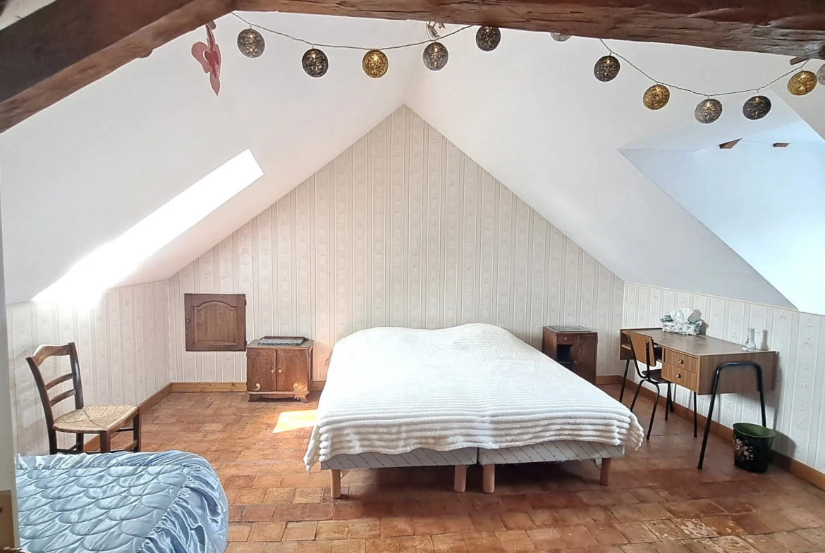 Belle maison familiale de 3 chambres avec potentiel à Ste Gemmes sur Loire 