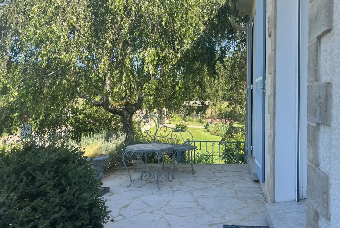 Maison 98 m² avec sous-sol, jardin arboré et garage à Premery 