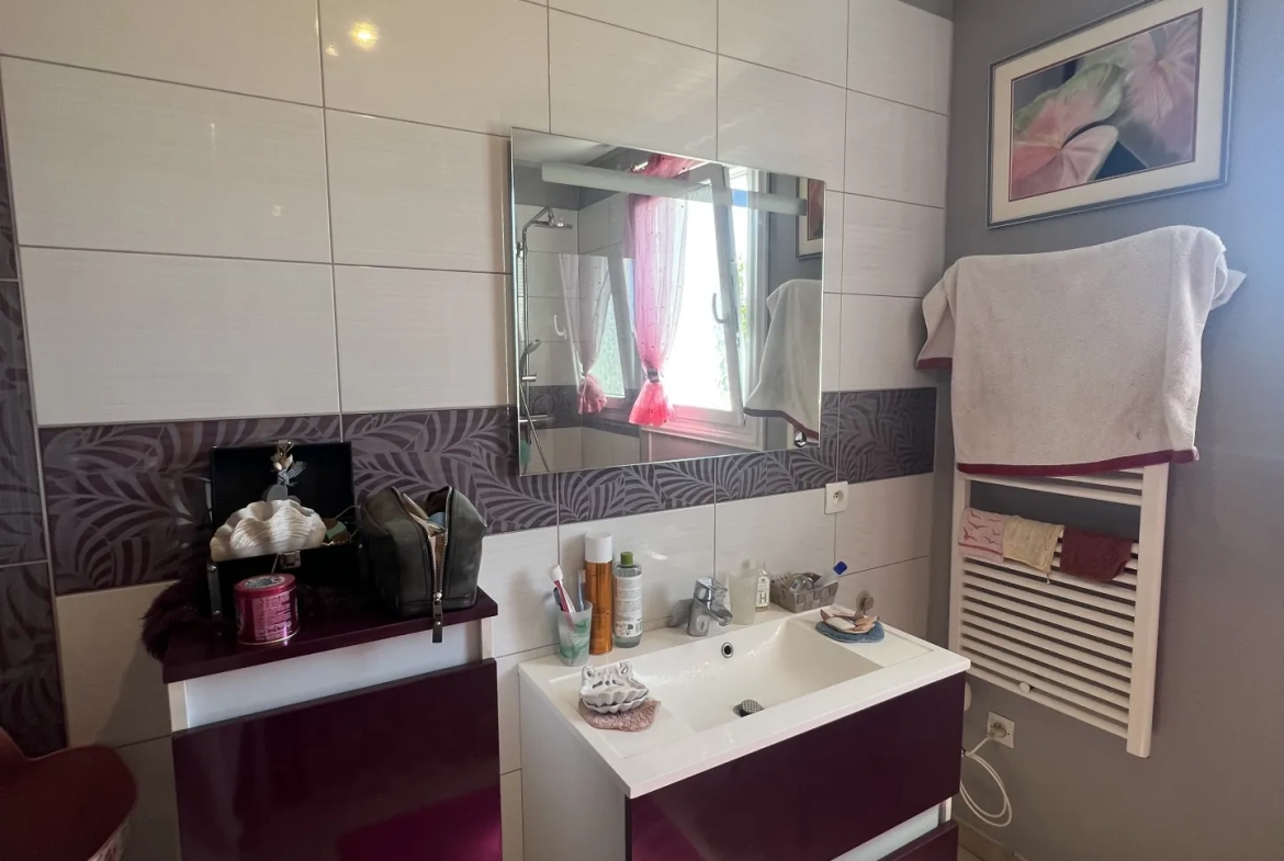 Maison 98 m² avec sous-sol, jardin arboré et garage à Premery 