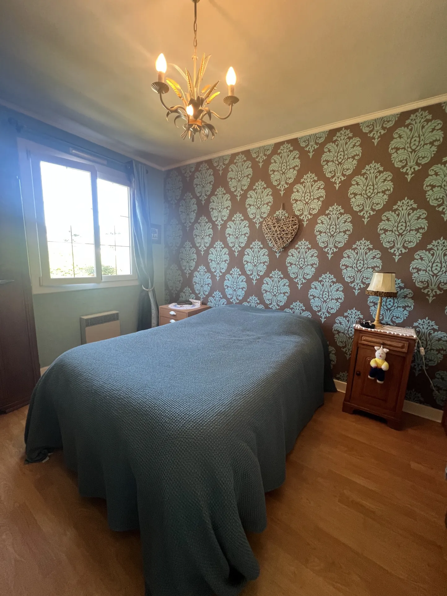 Maison 98 m² avec sous-sol, jardin arboré et garage à Premery 