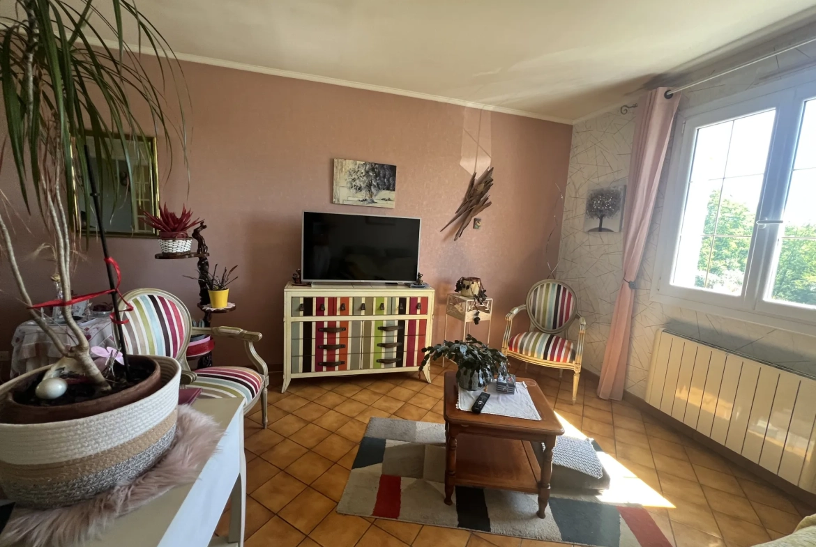 Maison 98 m² avec sous-sol, jardin arboré et garage à Premery 
