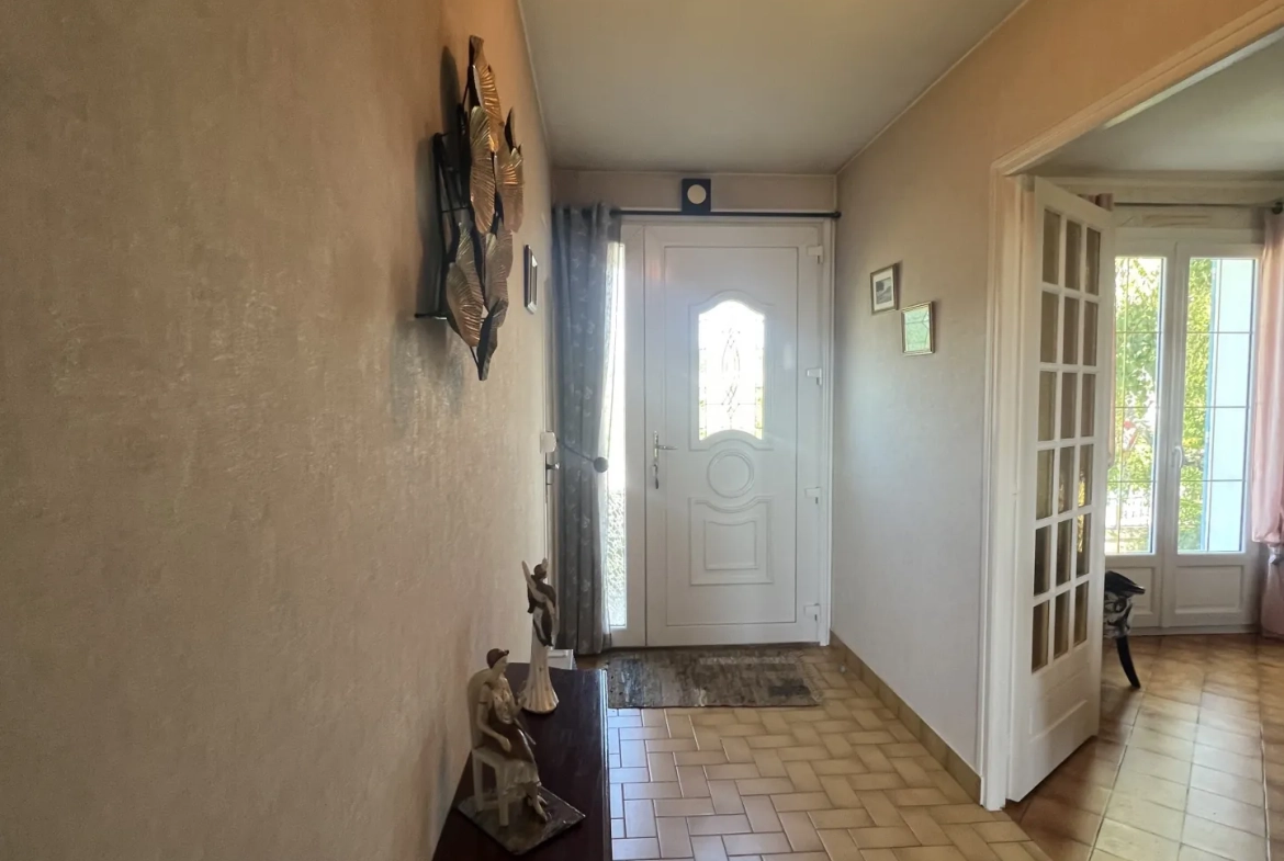 Maison 98 m² avec sous-sol, jardin arboré et garage à Premery 