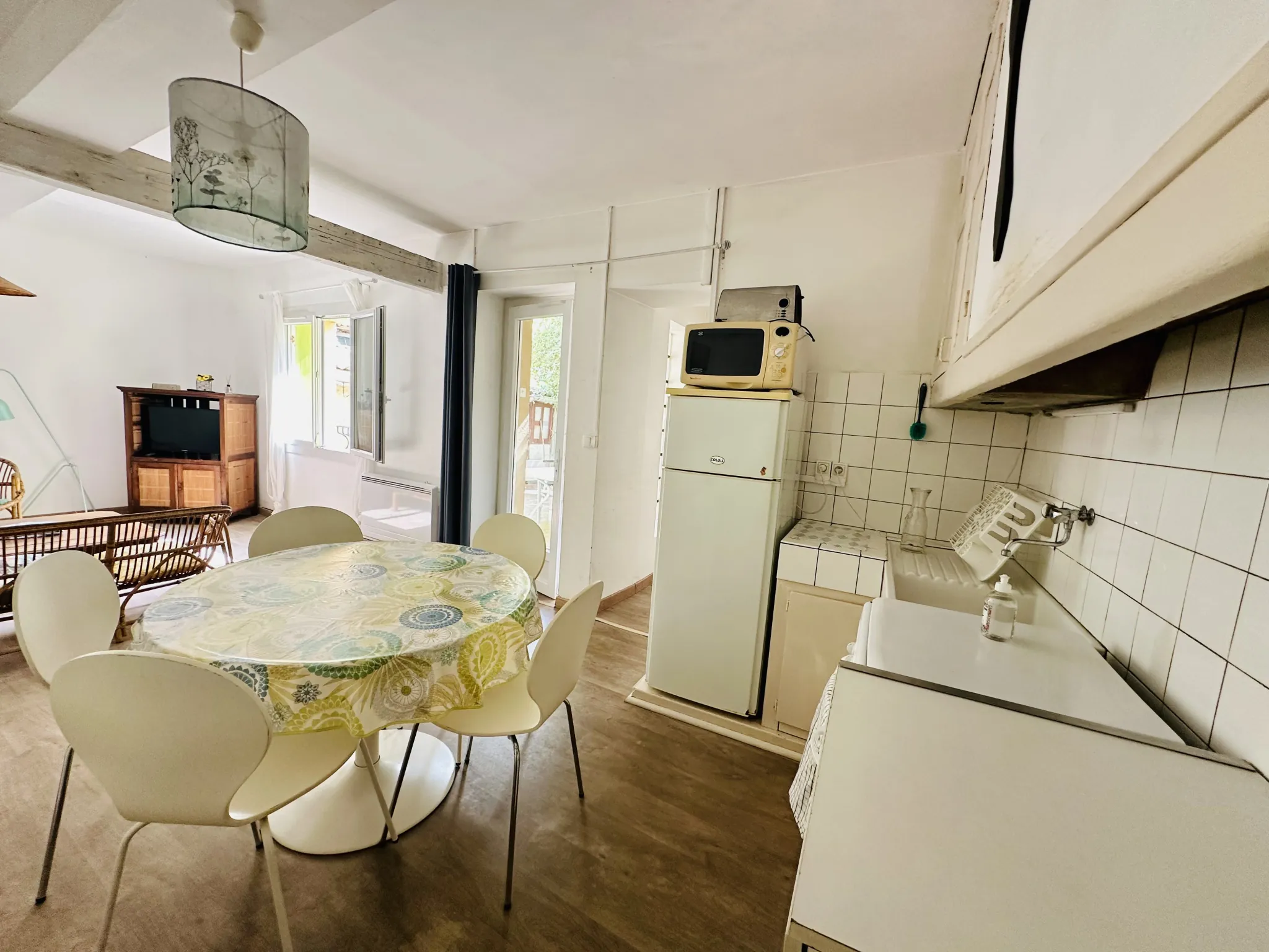 Charmante maison rénovée avec jardin, terrasses et vue dégagée à Montredon des Corbières 