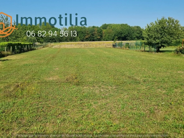 Beau Terrain à Bâtir de 1699 m² à Bray-sur-Seine