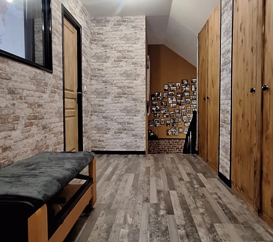 Maison rénovée en plein bourg de Coëtmieux avec jardin et 3 chambres 