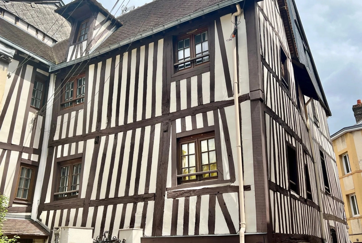 Appartement 2 pièces rénové à Rouen - Secteur Conservatoire 