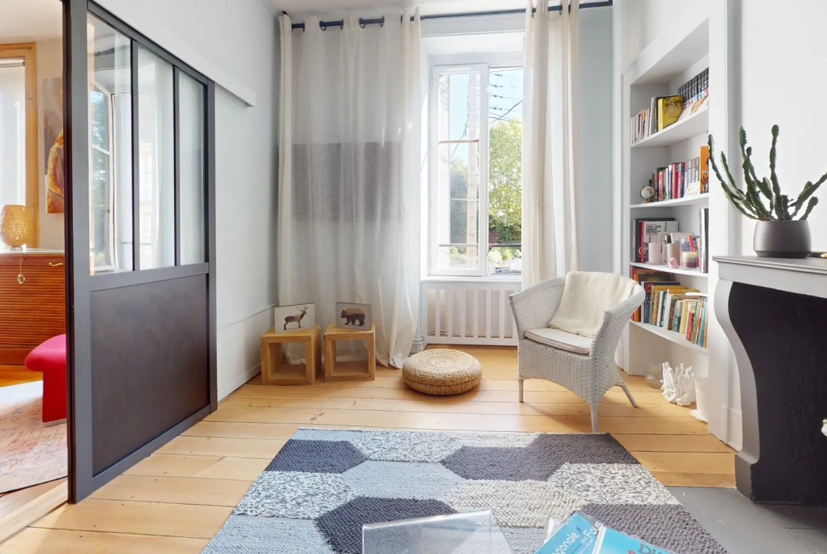 Bel appartement traversant de 60 m² à Besançon dans le quartier des Chaprais 