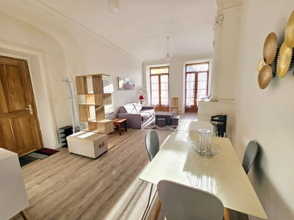 Appartement lumineux de 68 m² à Aubenas avec balcon – idéal investissement ou résidence