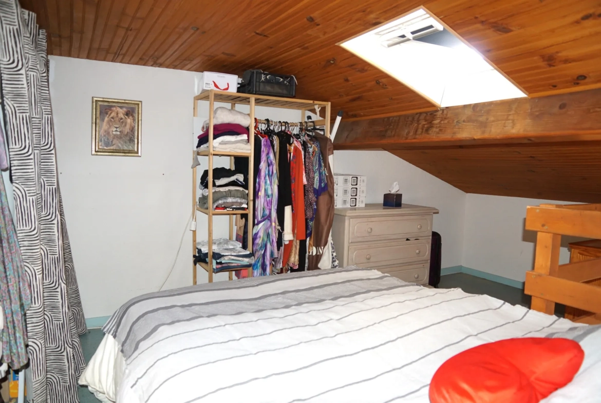 Appartement duplex avec vue mer, piscine et parking à Cavalaire-sur-mer 