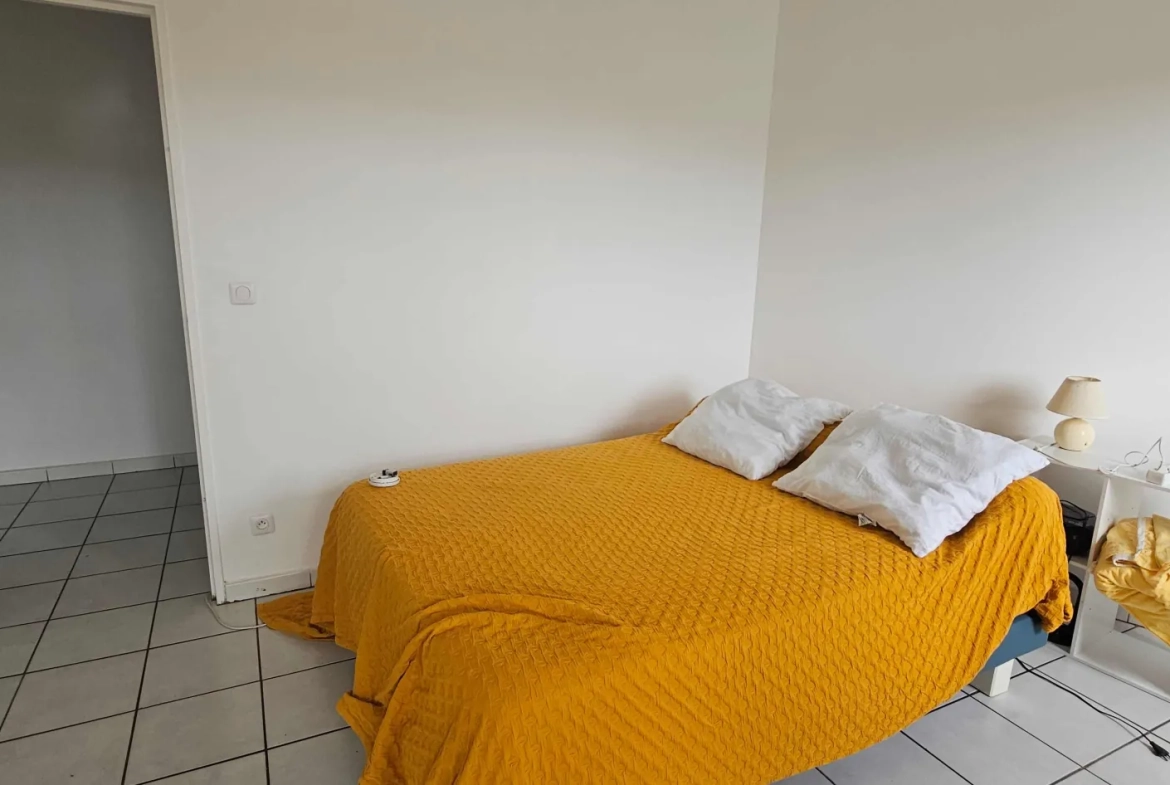 Appartement F3 en duplex proche du CHU à Fort-de-France avec vue mer 