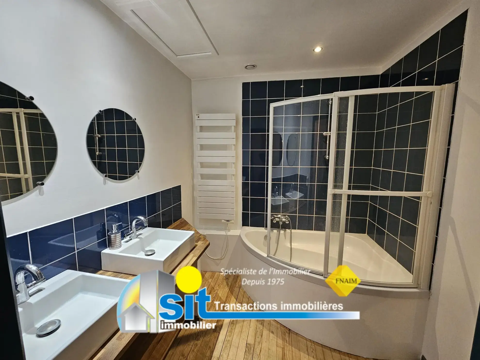 Maison de village avec appartement indépendant à Les Côtes d’Arey - Opportunité d’investissement 