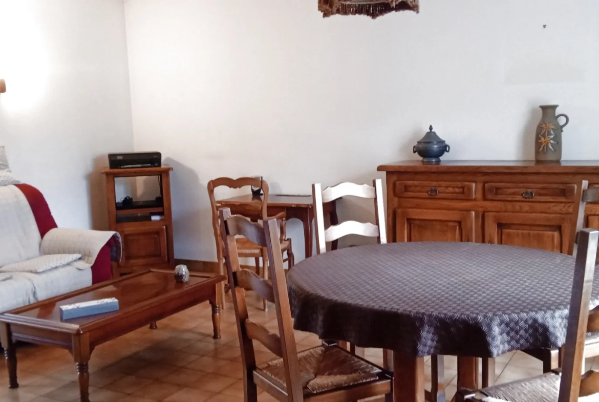 Maison de 83 m² à Rivière-sur-Tarn avec garage et cave, proche Millau 