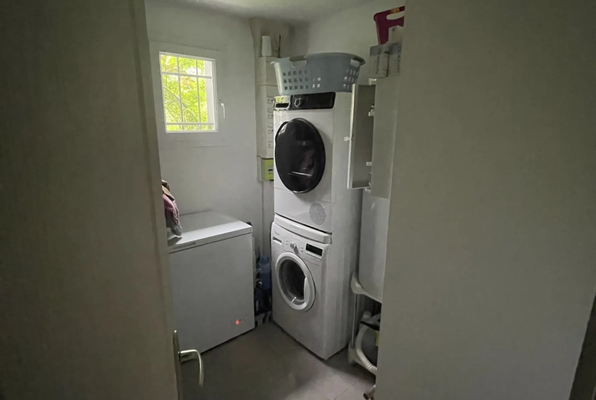 Maison individuelle récente avec garage et jardin à Morcourt 