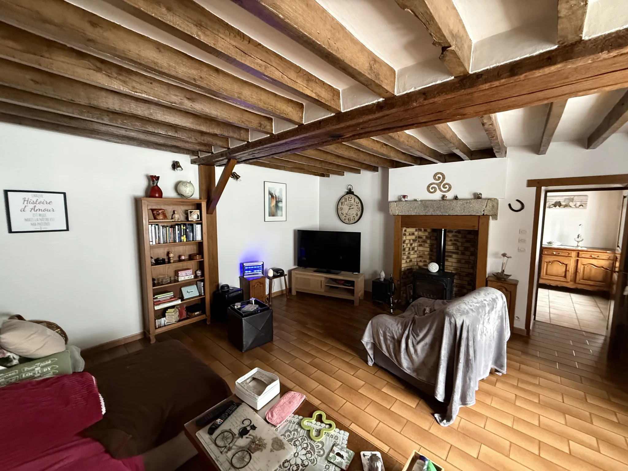 Maison en pierre de 142 m² à Saint Pierre des Nids avec terrain et garage 
