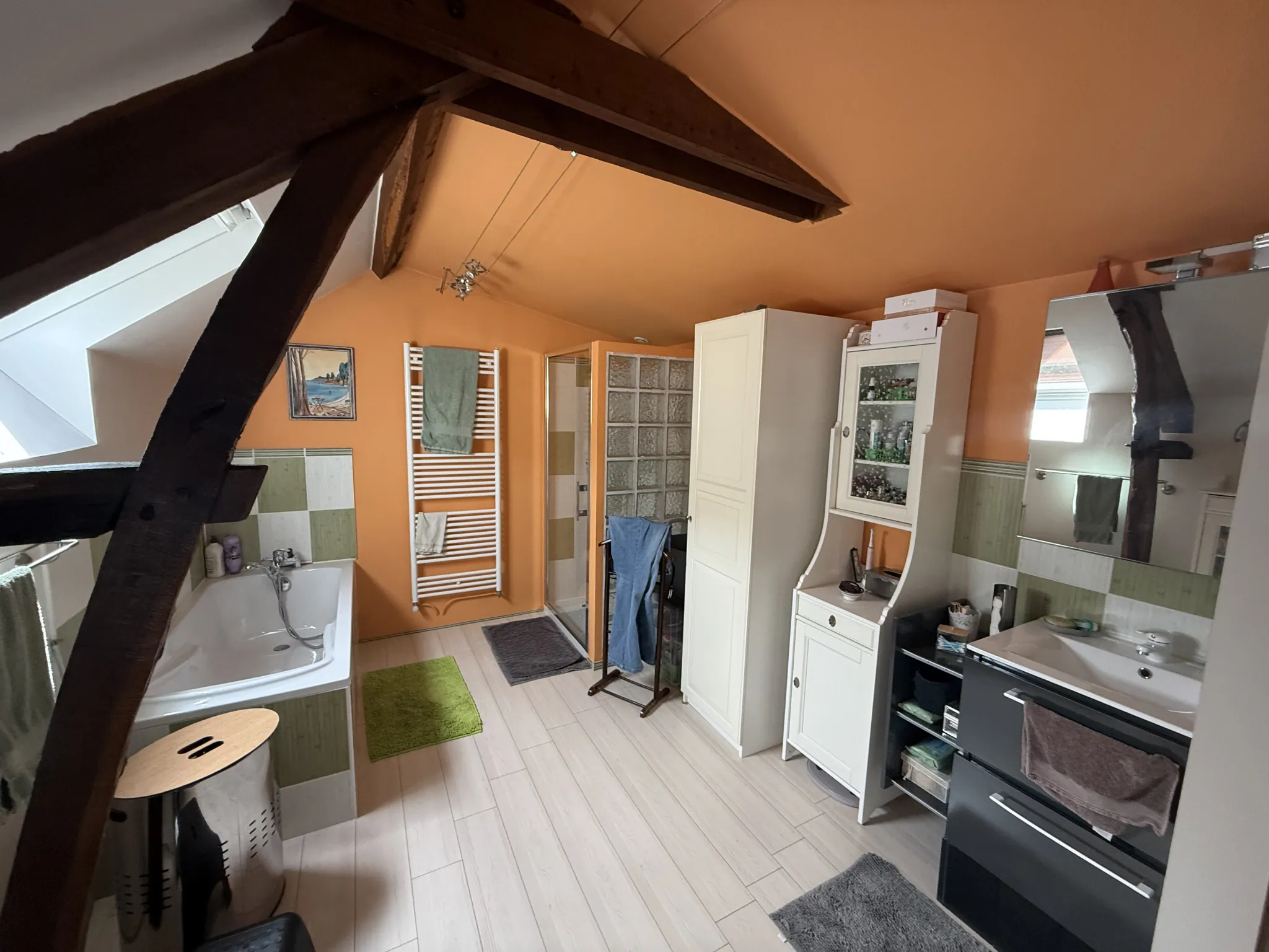 Maison en pierre de 142 m² à Saint Pierre des Nids avec terrain et garage 
