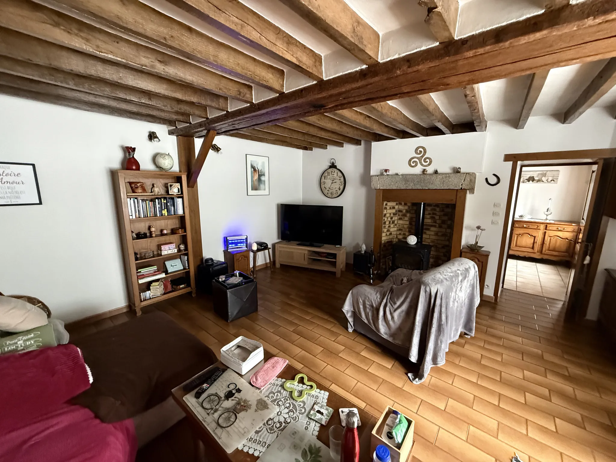 Maison en pierre de 142 m² à Saint Pierre des Nids avec terrain et garage 
