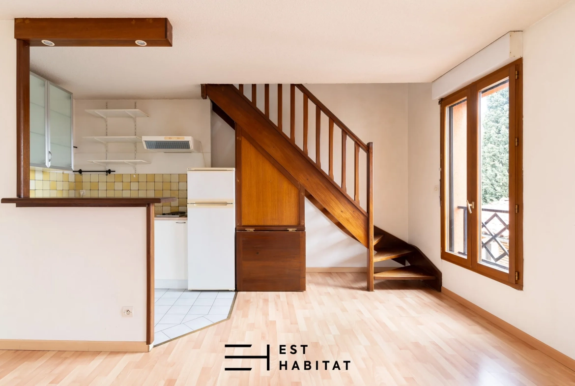 Appartement T2 duplex à Toulouse Saint-Sernin avec balcon et parking en vente 