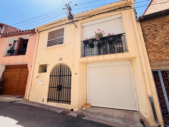 Maison de village 3 chambres avec garage, cour et terrasses à Fourques