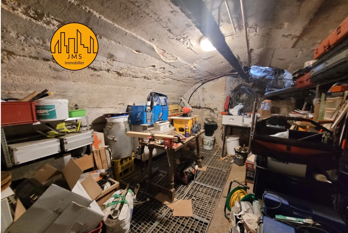 Maison à vendre à Le Montet avec jardin, 3 chambres, diagnostics optimisés - Prix 115 000 EUR 