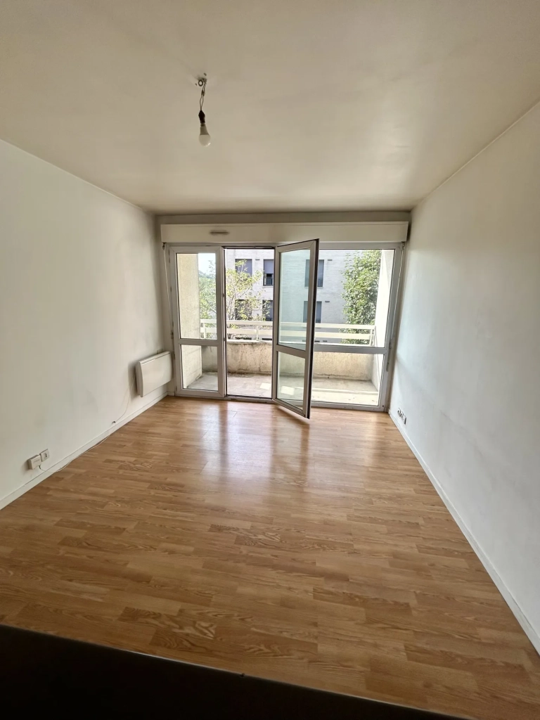 Vente d’un appartement T2 de 42 m² à Nogent-sur-Marne proche RER