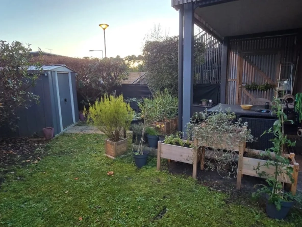 Appartement T2 avec terrasse et parking en résidence de standing à Saint-Jean-d'Illac