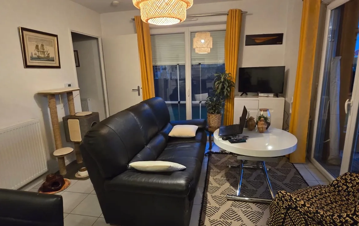 Appartement T2 avec terrasse et parking en résidence de standing à Saint-Jean-d'Illac 