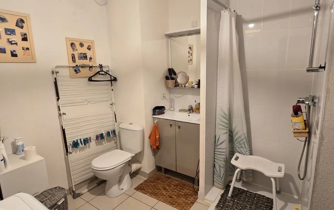 Appartement T2 avec terrasse et parking en résidence de standing à Saint-Jean-d'Illac 