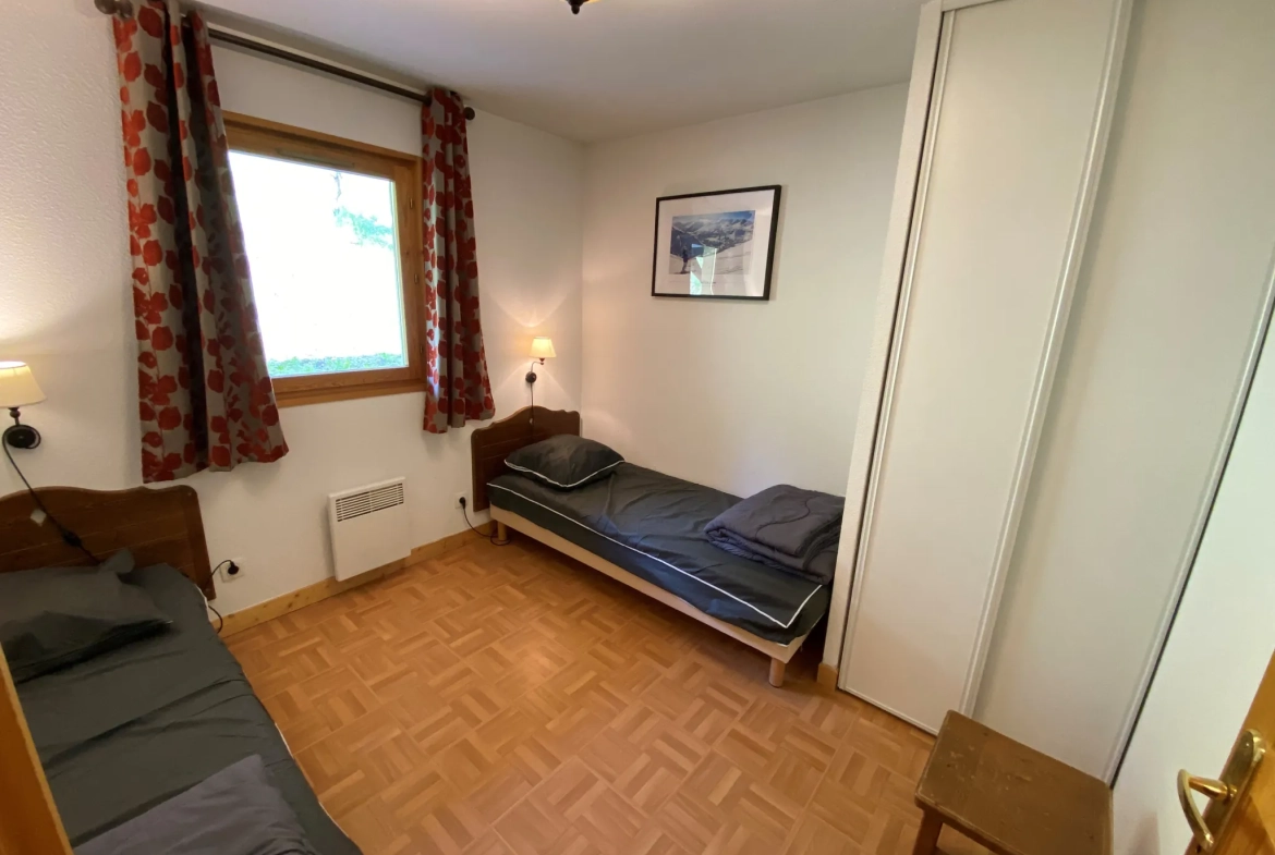 Appartement T2 au cœur de Saint-Sorlin d'Arves avec vue montagne et bail sécurisé 