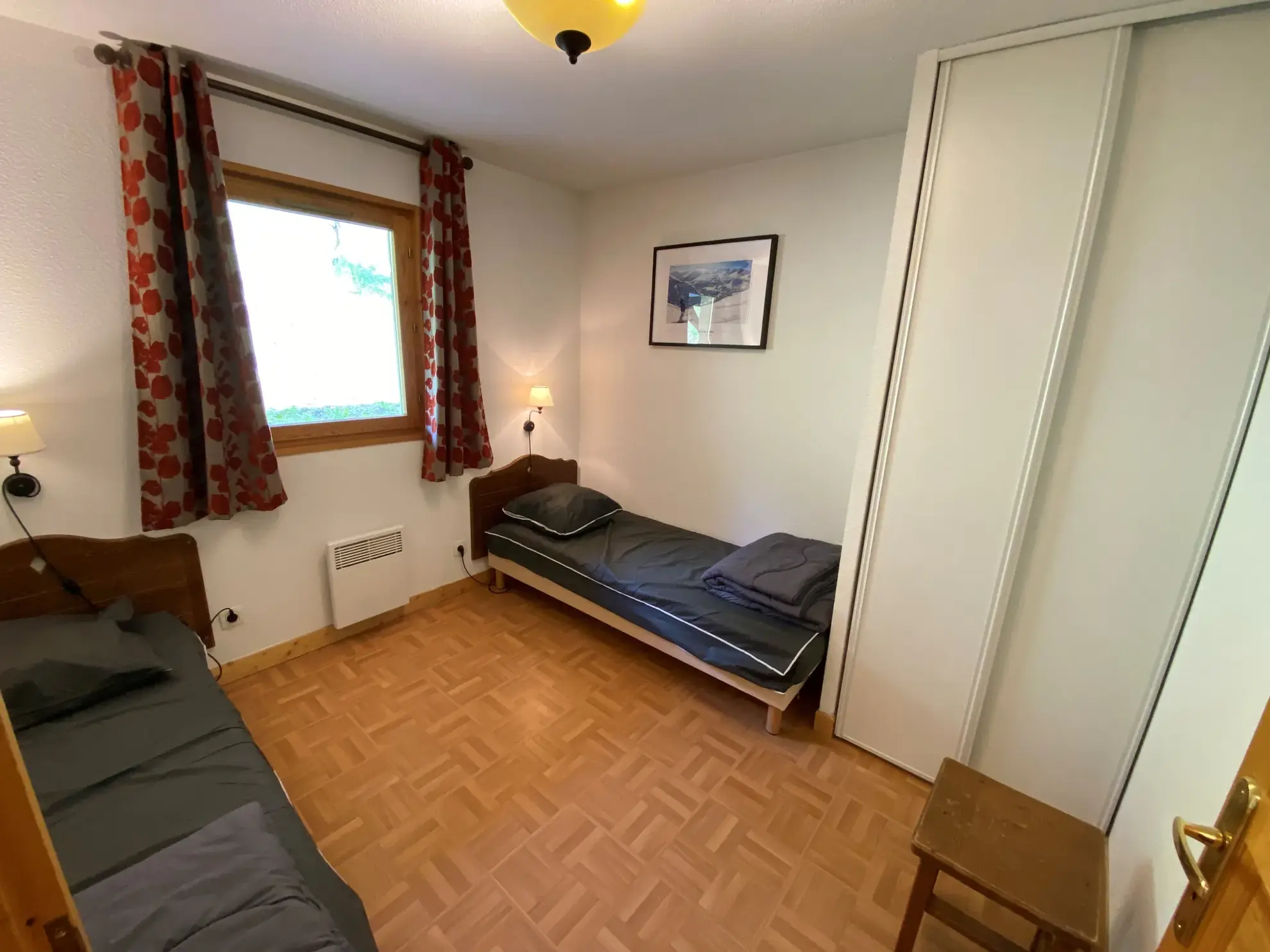 Appartement T2 au cœur de Saint-Sorlin d'Arves avec vue montagne et bail sécurisé 