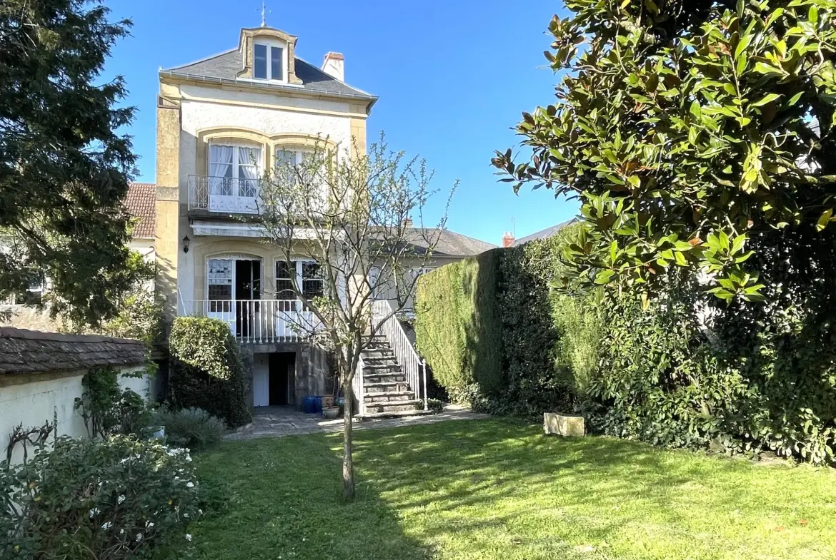 Maison ancienne à vendre à Premery avec jardin et terrasse, 3 chambres 