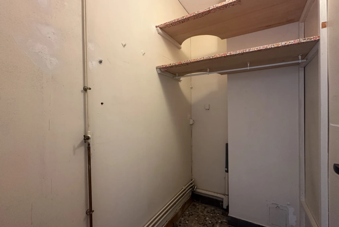 Appartement lumineux de 57 m2 à Loudun avec balcon, cave et garage 