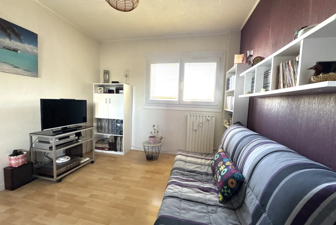 Appartement F5 avec balcon et vue imprenable à Saint-Étienne 