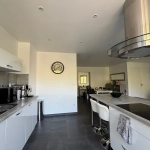 Appartement T4 rénové de 77,01 m² avec balcon à Saint-Étienne