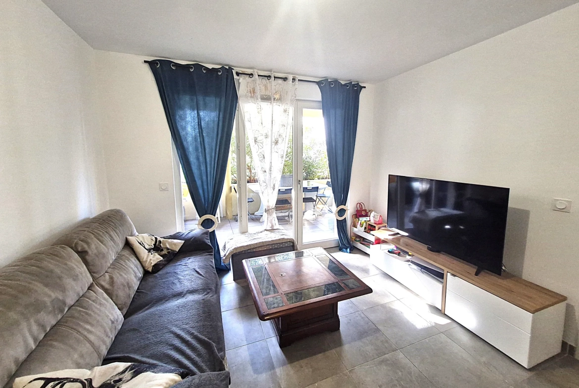 Appartement 3 pièces moderne avec terrasse et parking à Sollies-Pont 