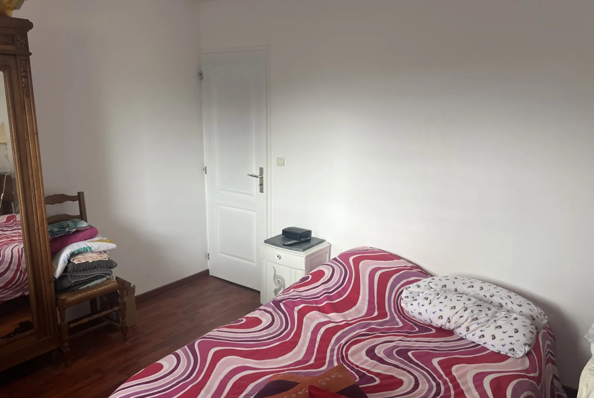 Maison 6 pièces de 111 m² avec jardin et véranda à Bourneville-sainte-croix 