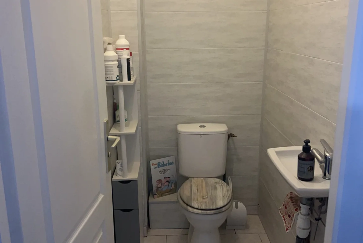 Maison 6 pièces de 111 m² avec jardin et véranda à Bourneville-sainte-croix 