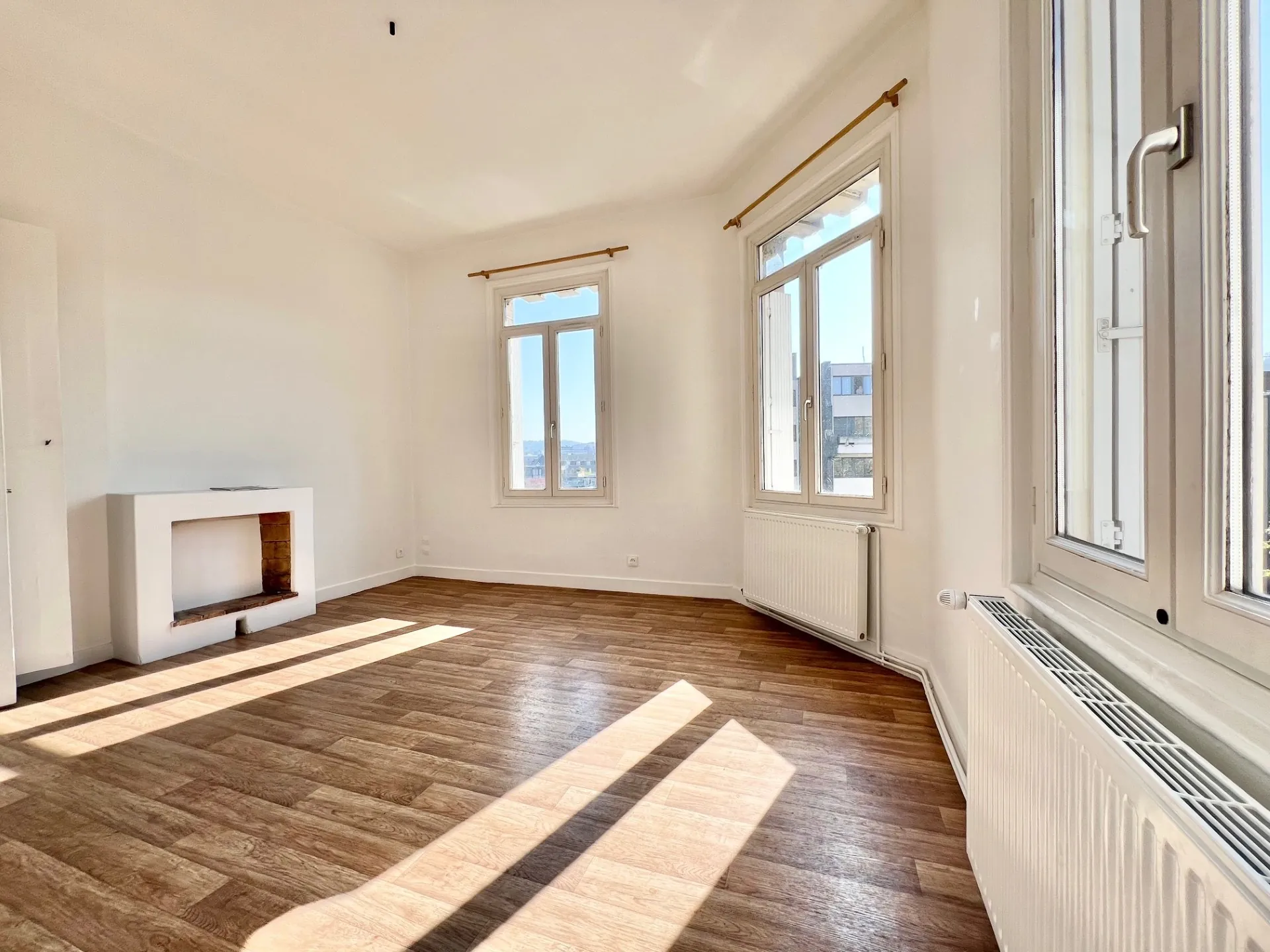 Appartement rénové de 46 m² secteur Place Saint-Marc à Rouen 